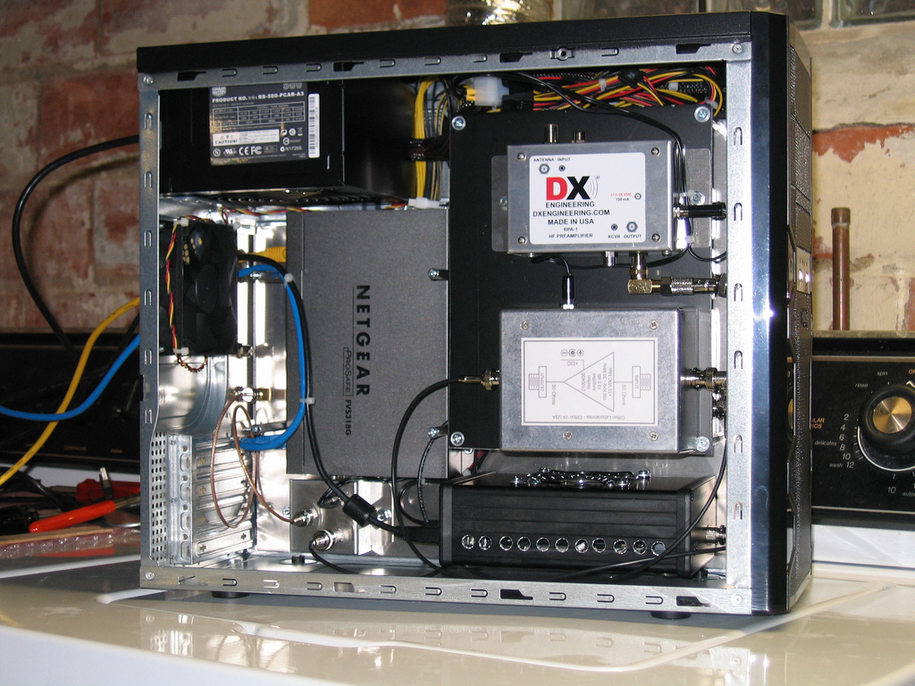 Internal View, PJ2T CW Skimmer Server Radio Cabinet